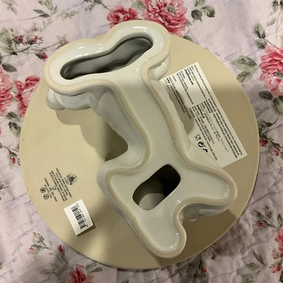 Disney Store Ceramic White Tigger Figural Cake Stand Plate - NEW Winnie the Pooh - Picture 8 of 8